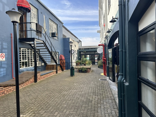To Let Commercial Property for Rent in Woodstock Western Cape